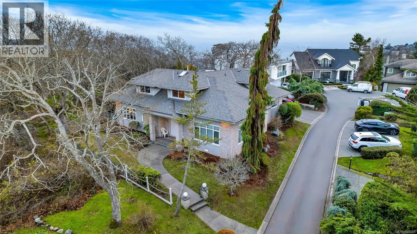568 Island Rd
