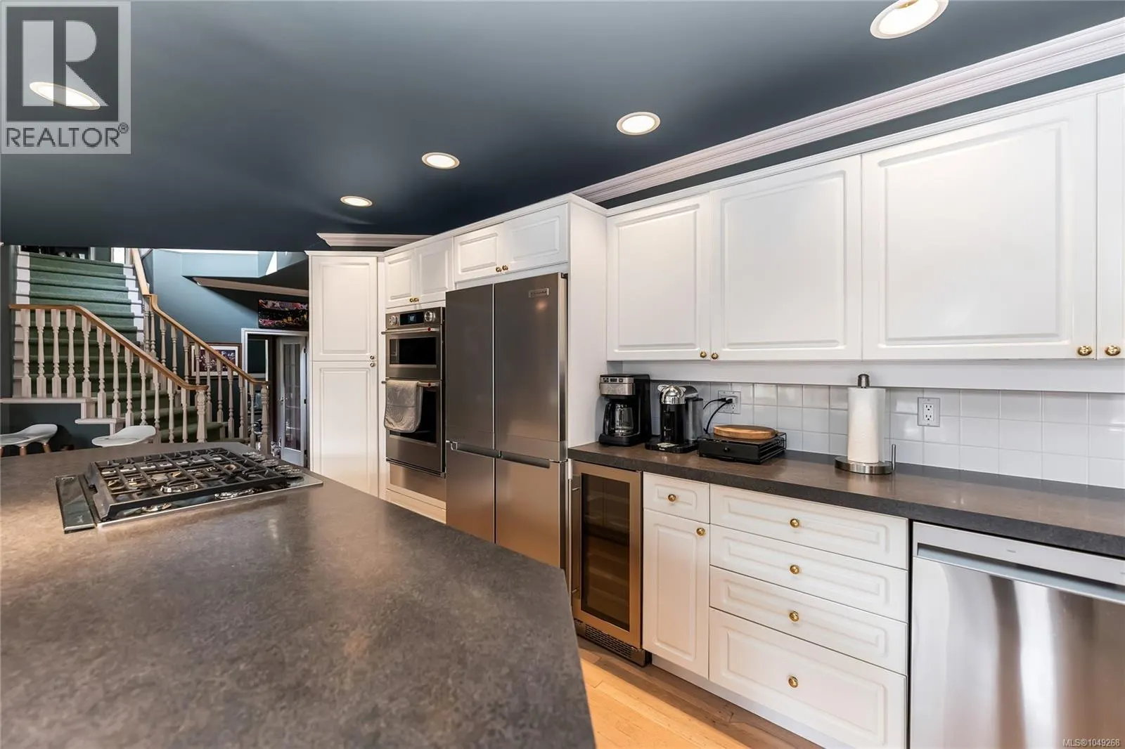 568 Island Rd