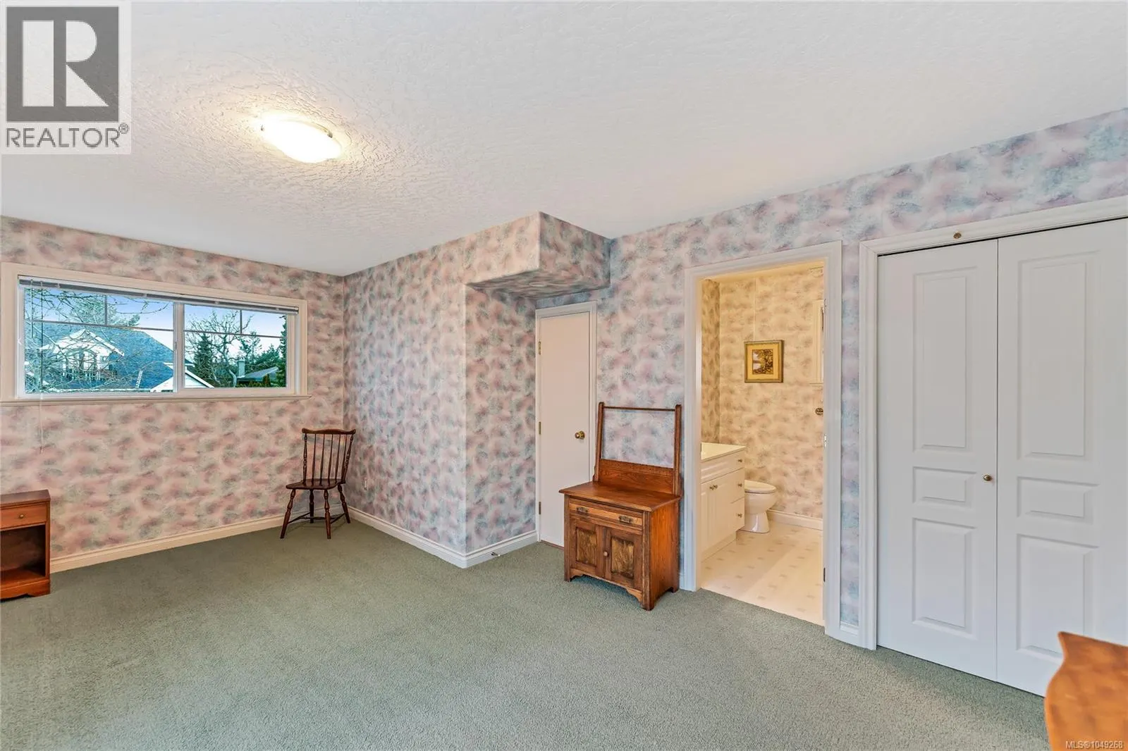 568 Island Rd
