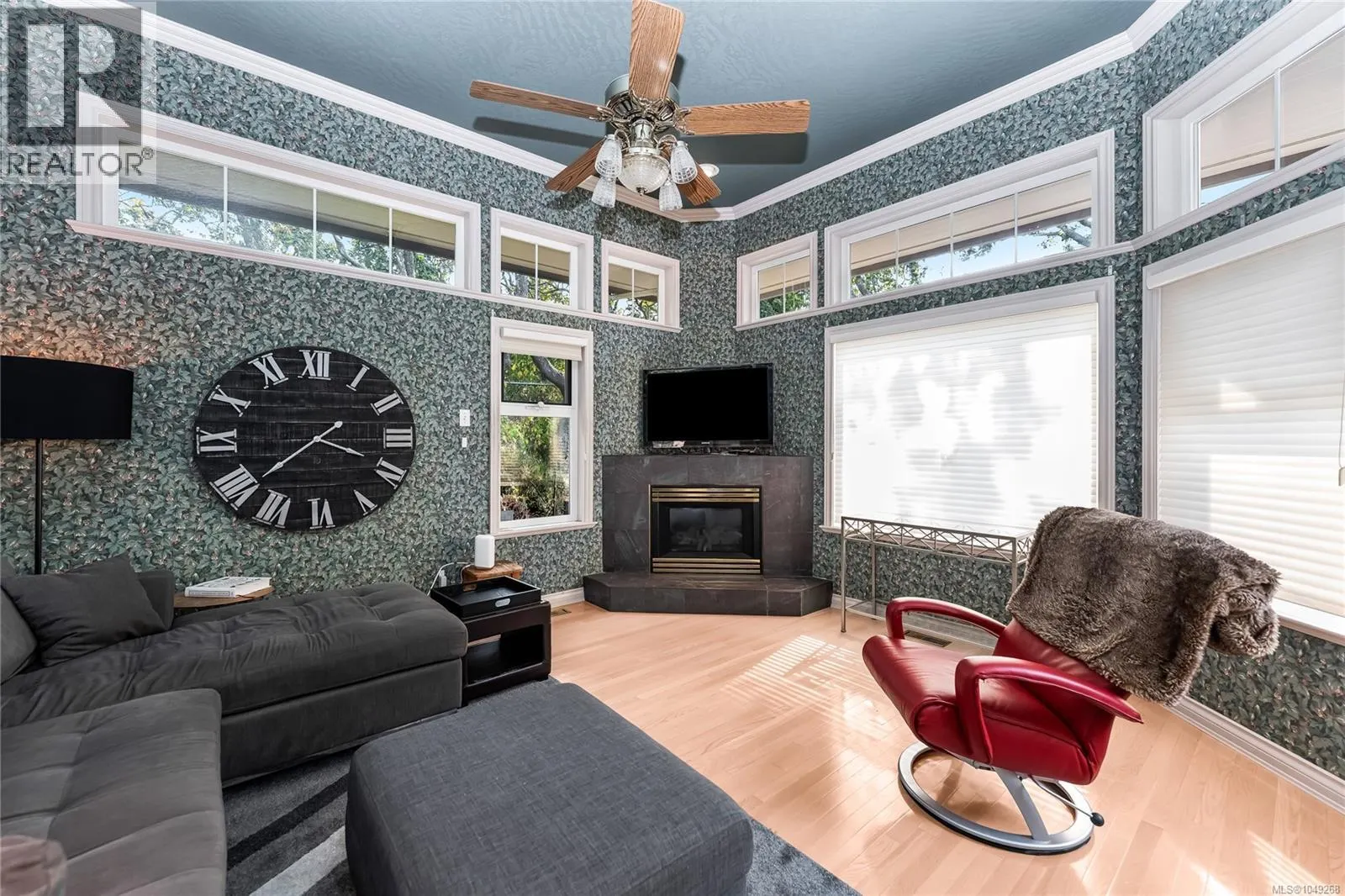 568 Island Rd
