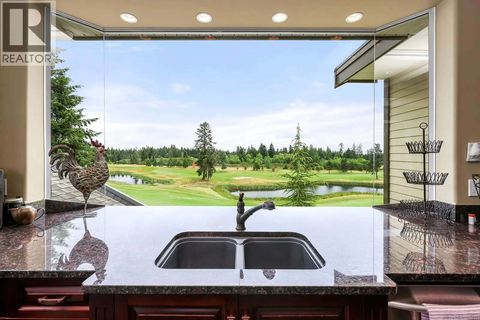 241 3666 Royal Vista Way