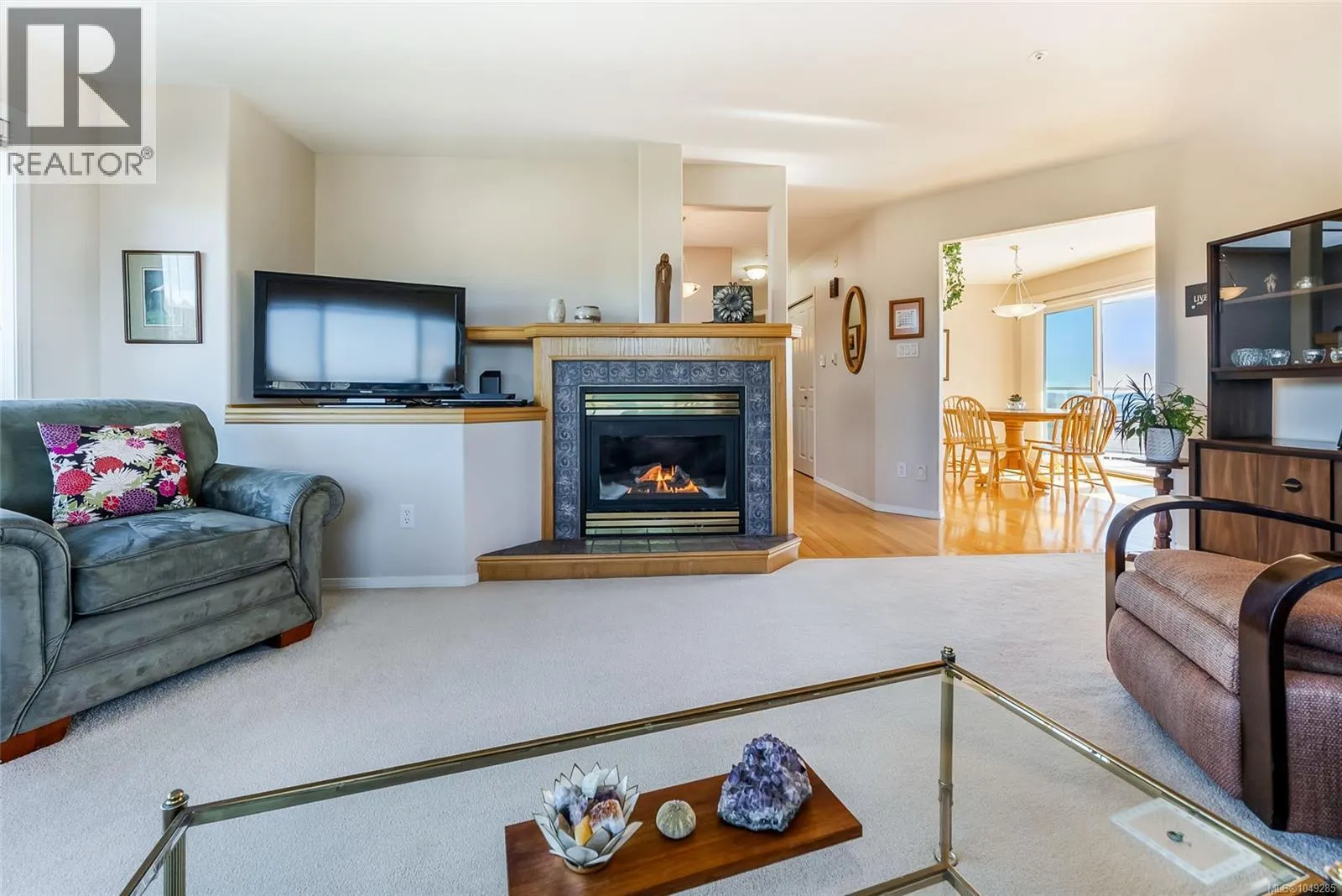3385 Edgewood Dr