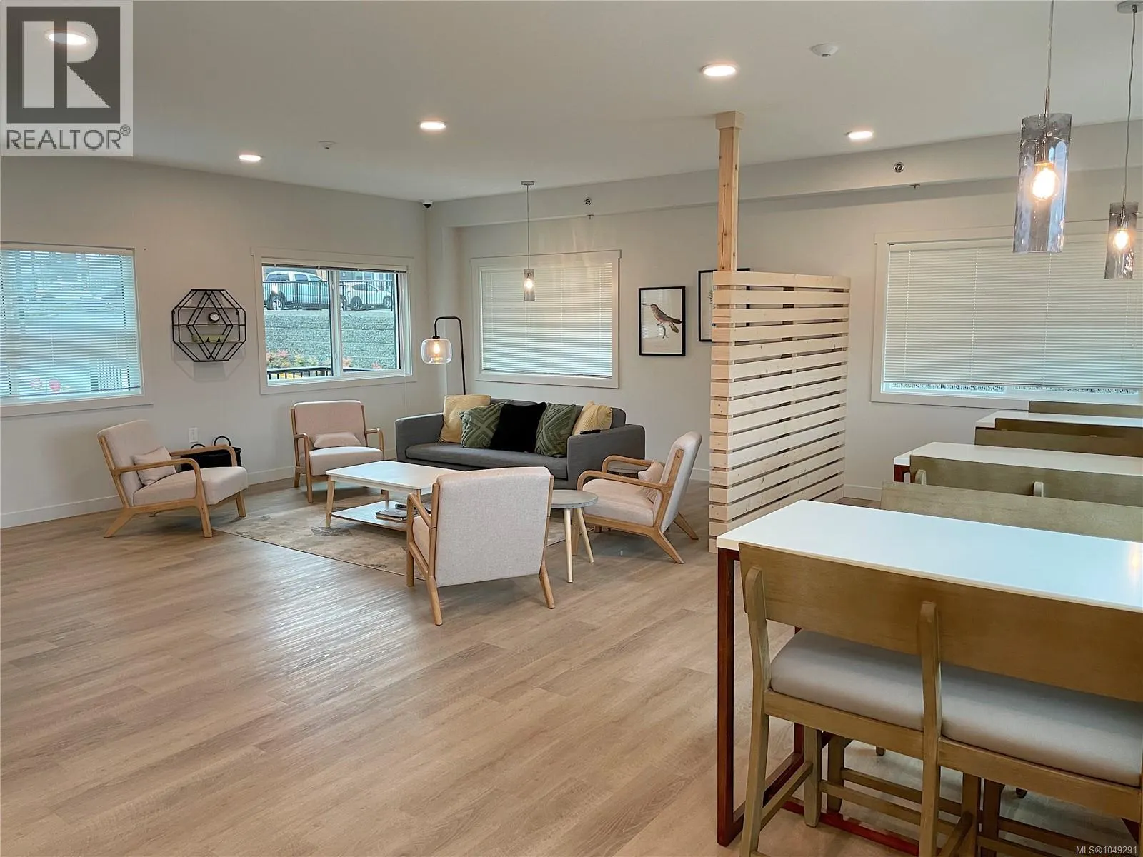 208 4810 Cedar Ridge Pl