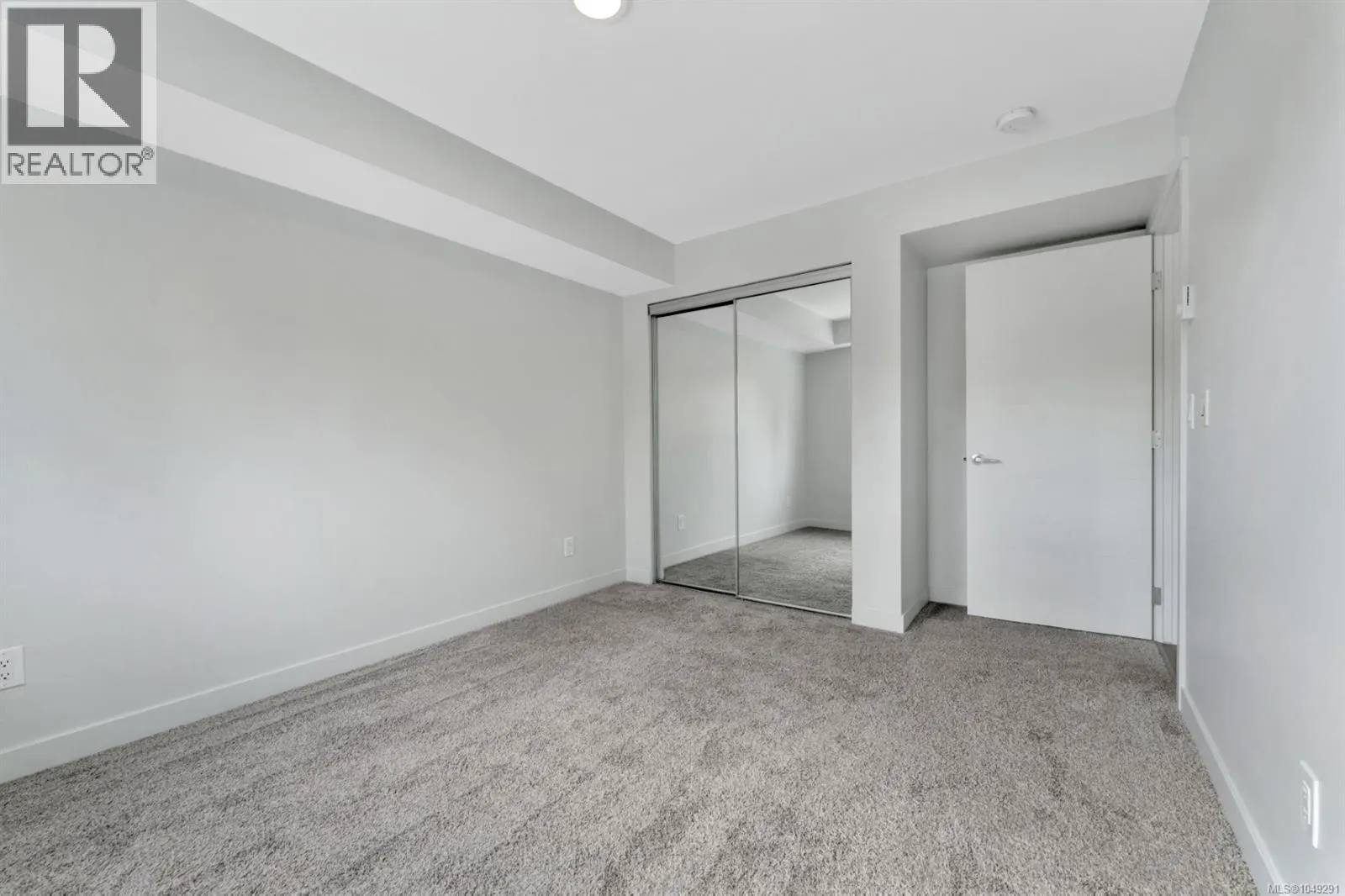 208 4810 Cedar Ridge Pl