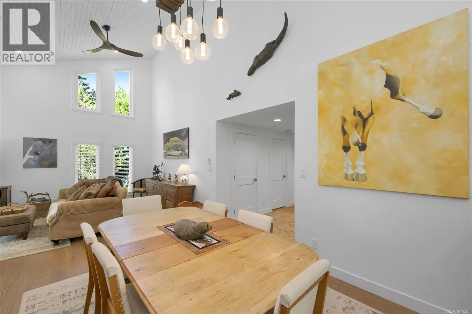 10915 Cedar Lane