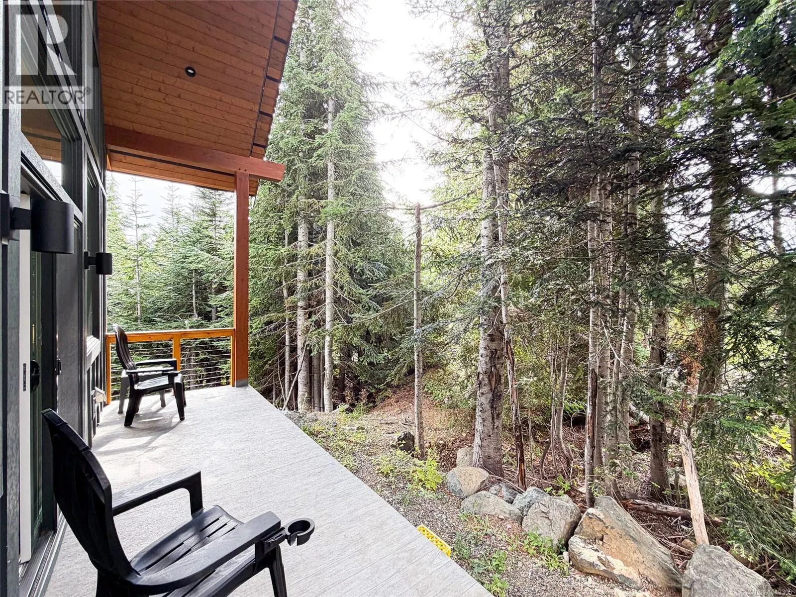 415 Arrowsmith Ridge