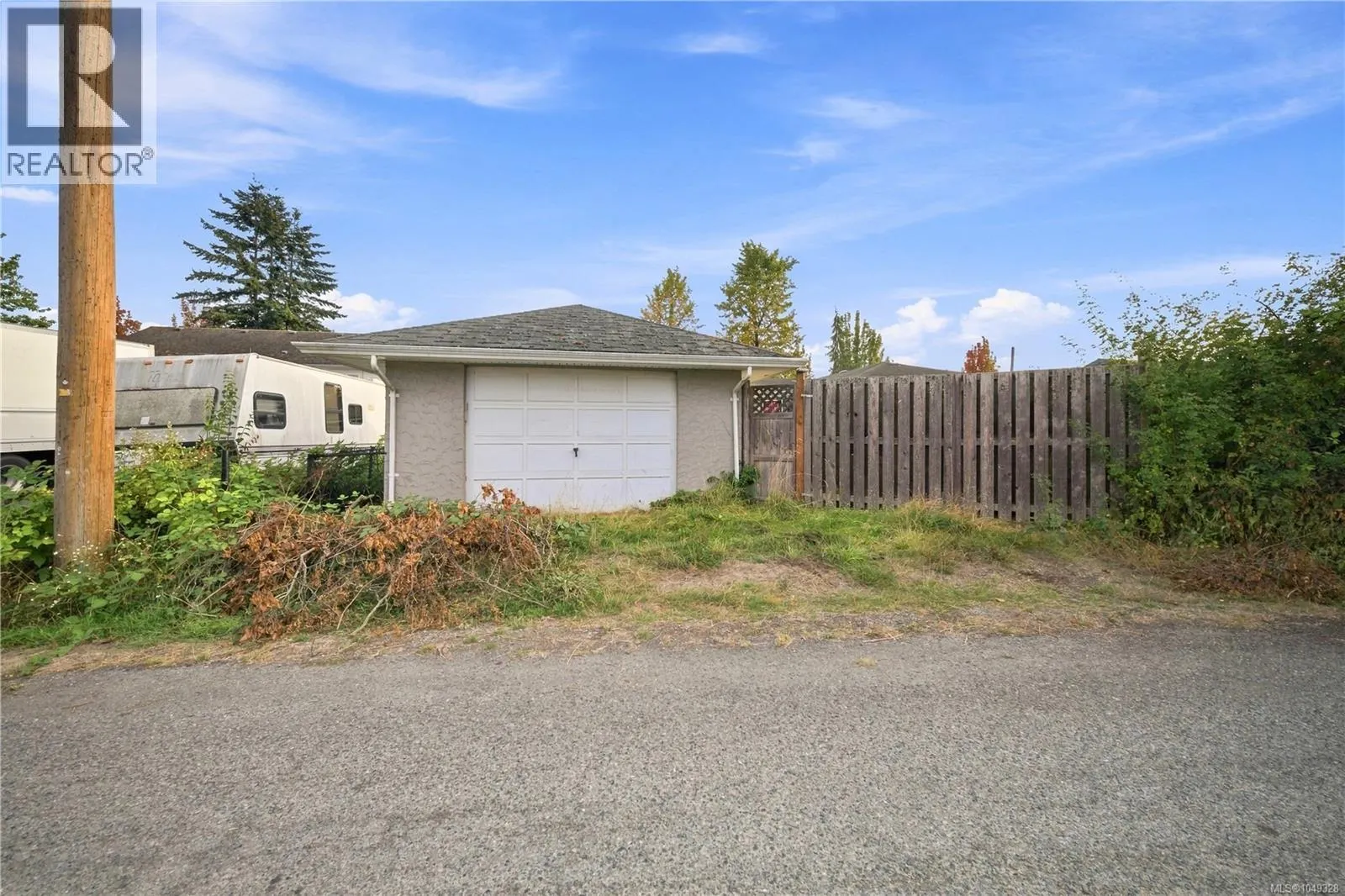141 Jensen Ave E