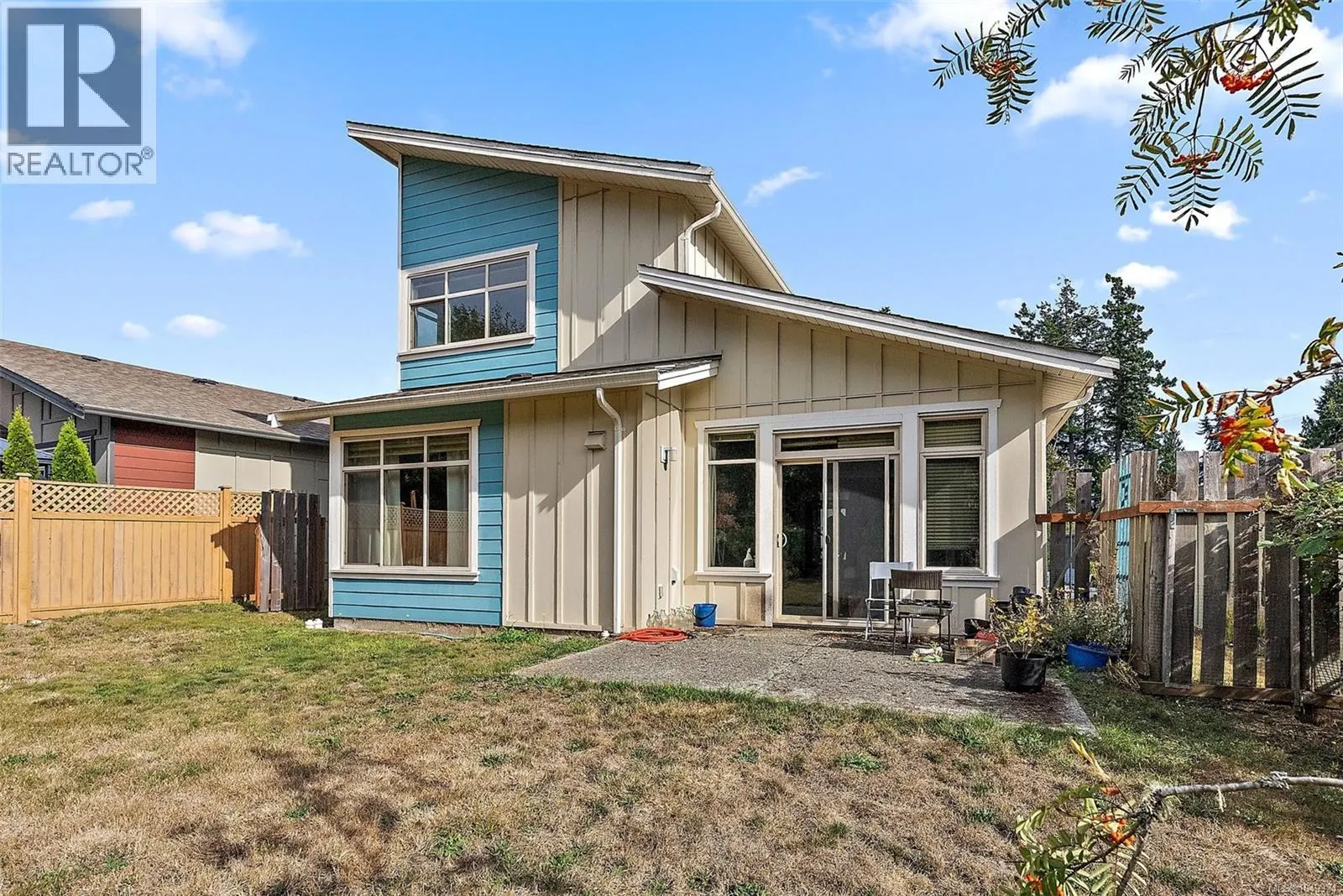 6372 Willowpark Way