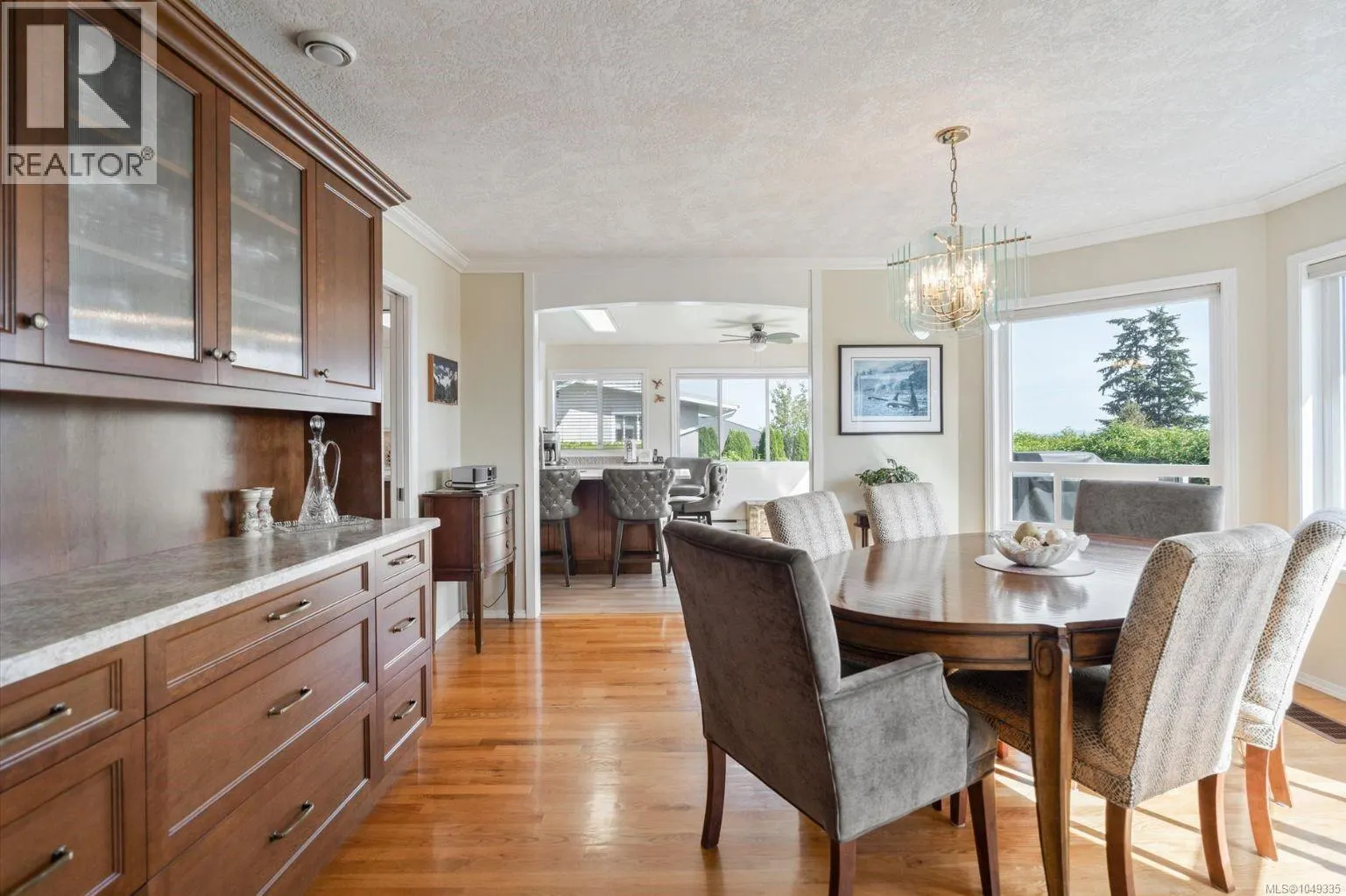 6508 Bella Vista Dr