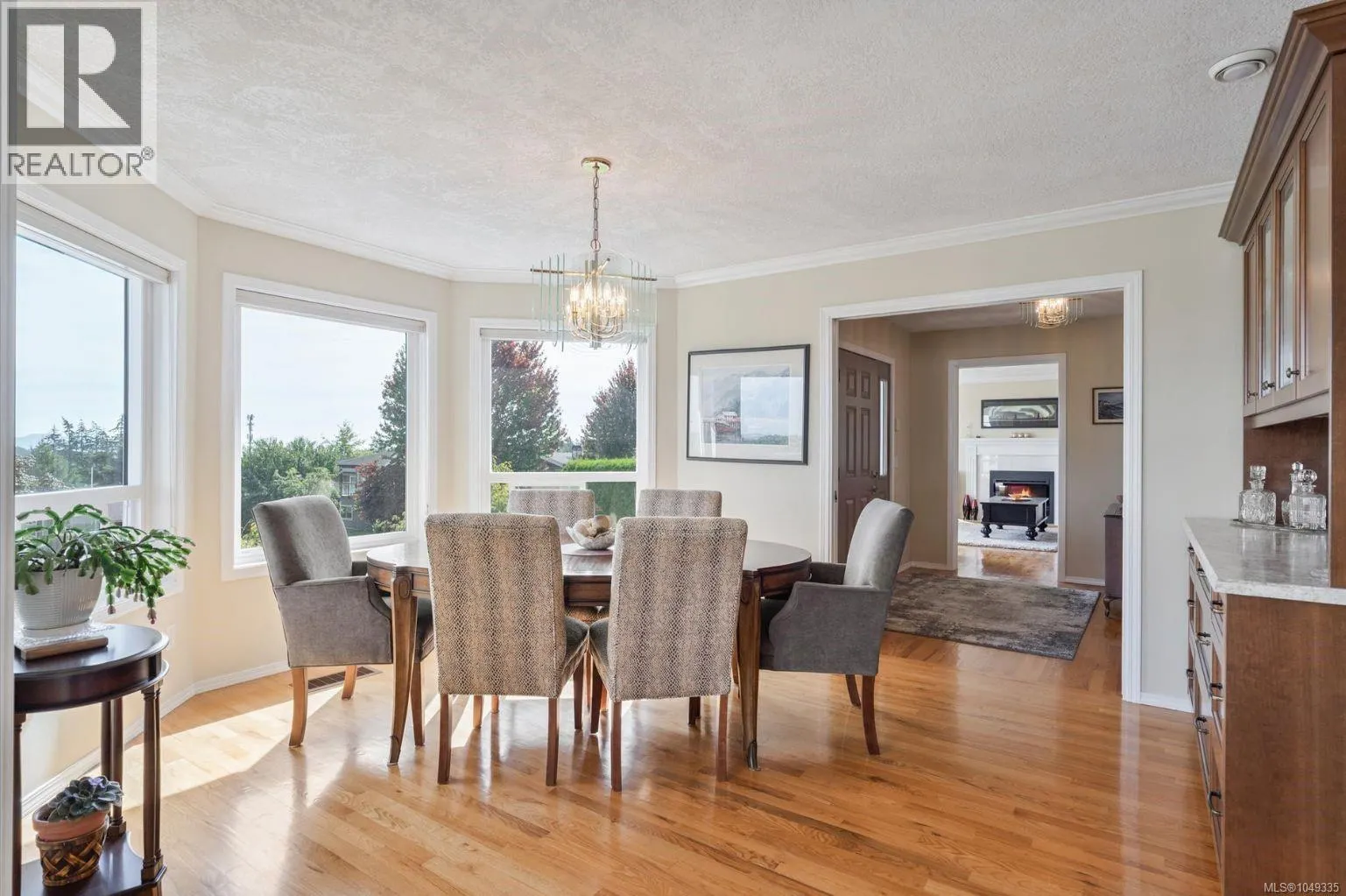 6508 Bella Vista Dr