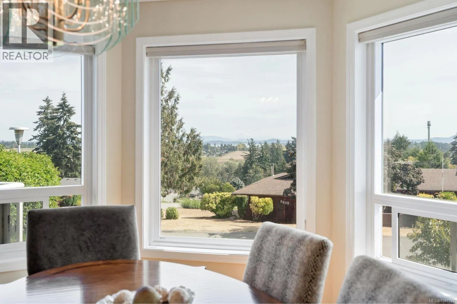 6508 Bella Vista Dr