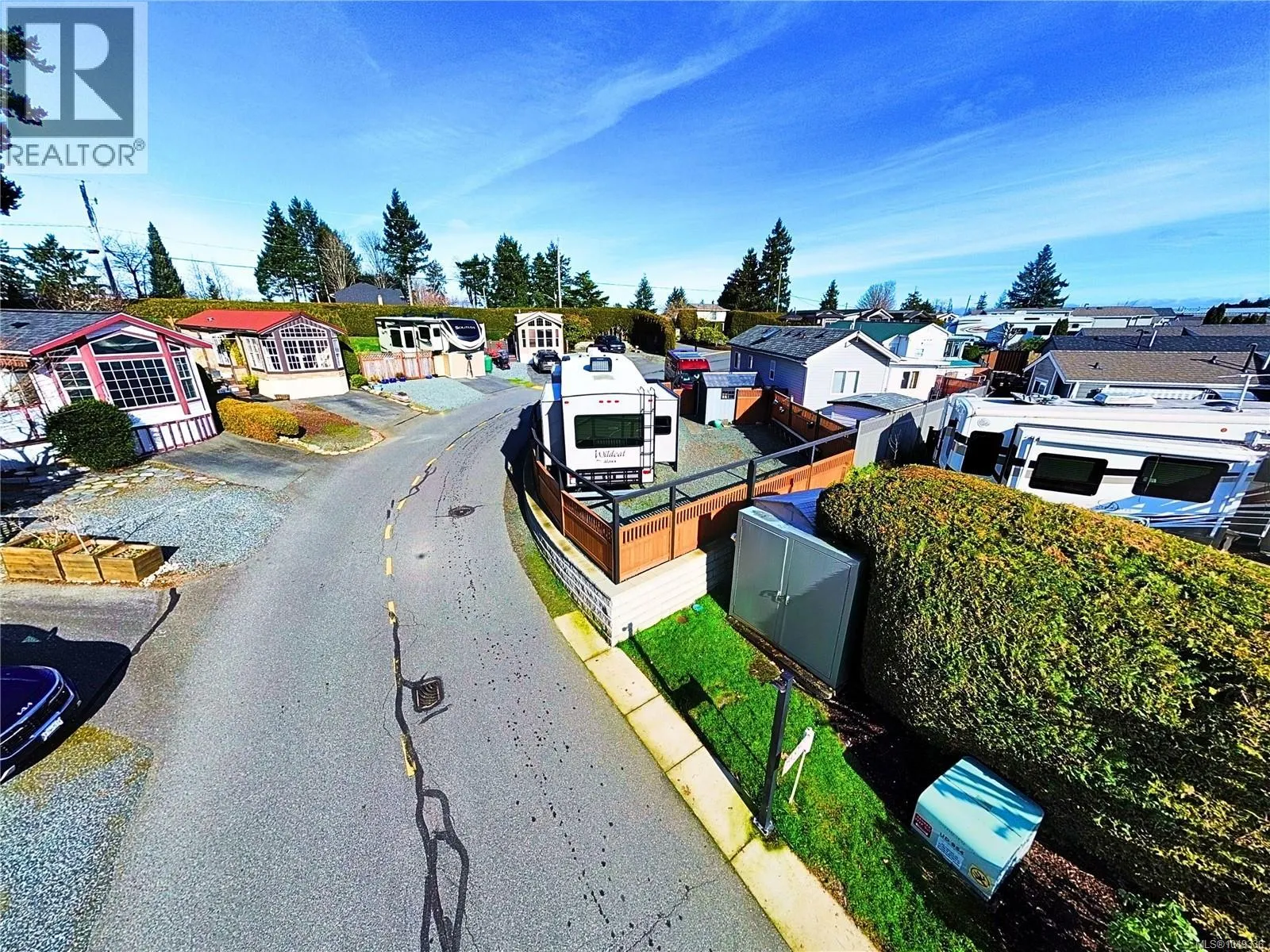 1105 Woss Lake Dr