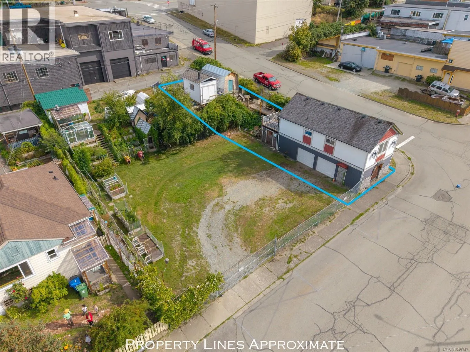 3203 2nd Ave