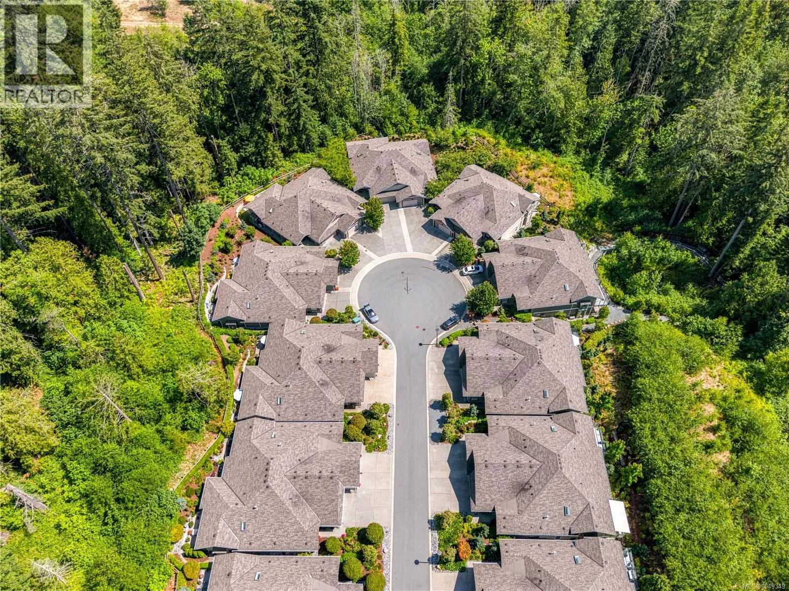 4153 Emerald Woods Pl