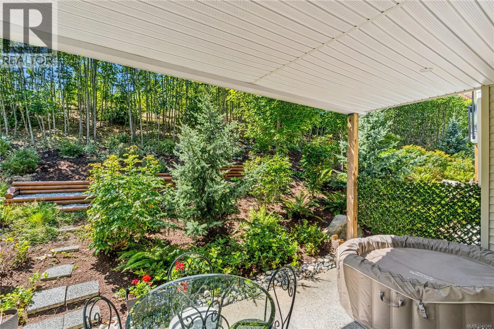 4153 Emerald Woods Pl