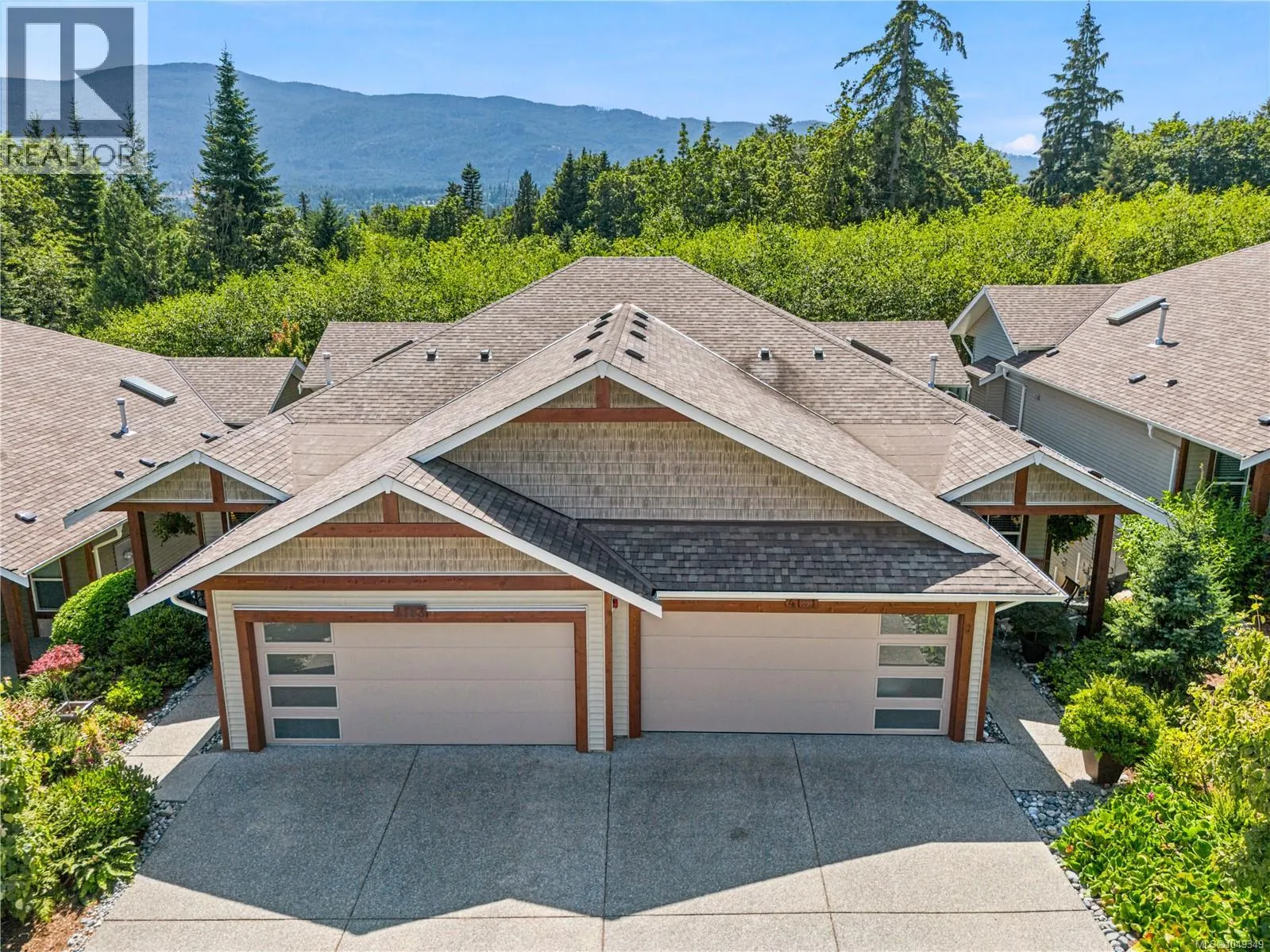 4153 Emerald Woods Pl