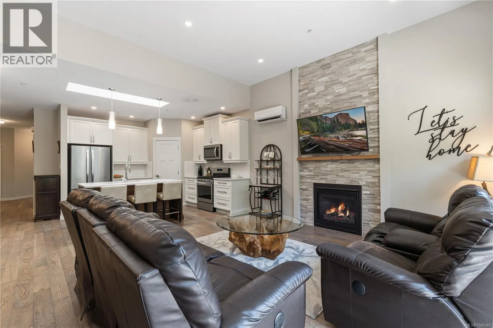 4153 Emerald Woods Pl