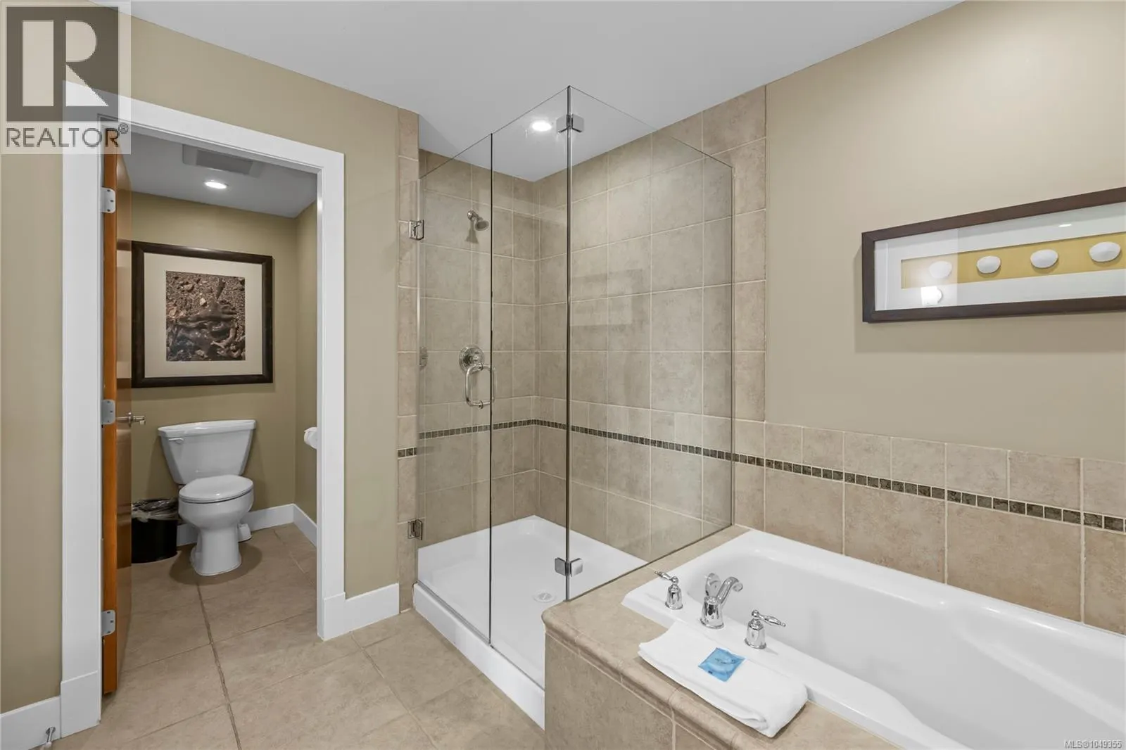 129c/130 181 Beachside Dr