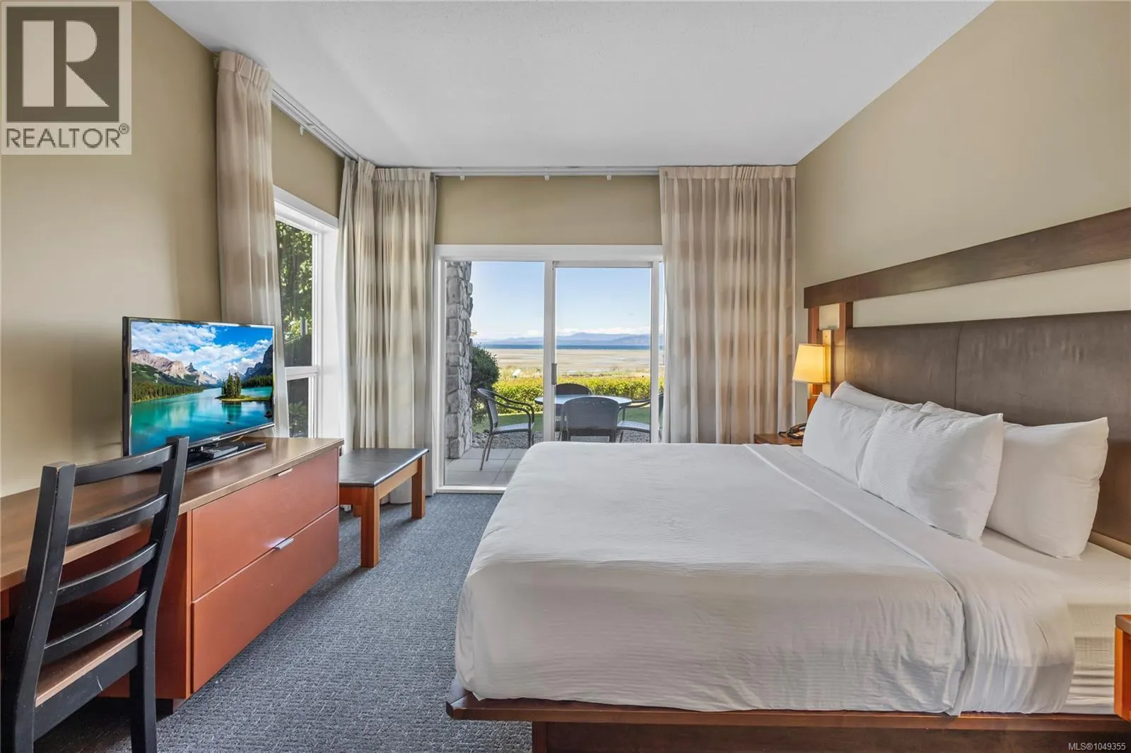 129c/130 181 Beachside Dr