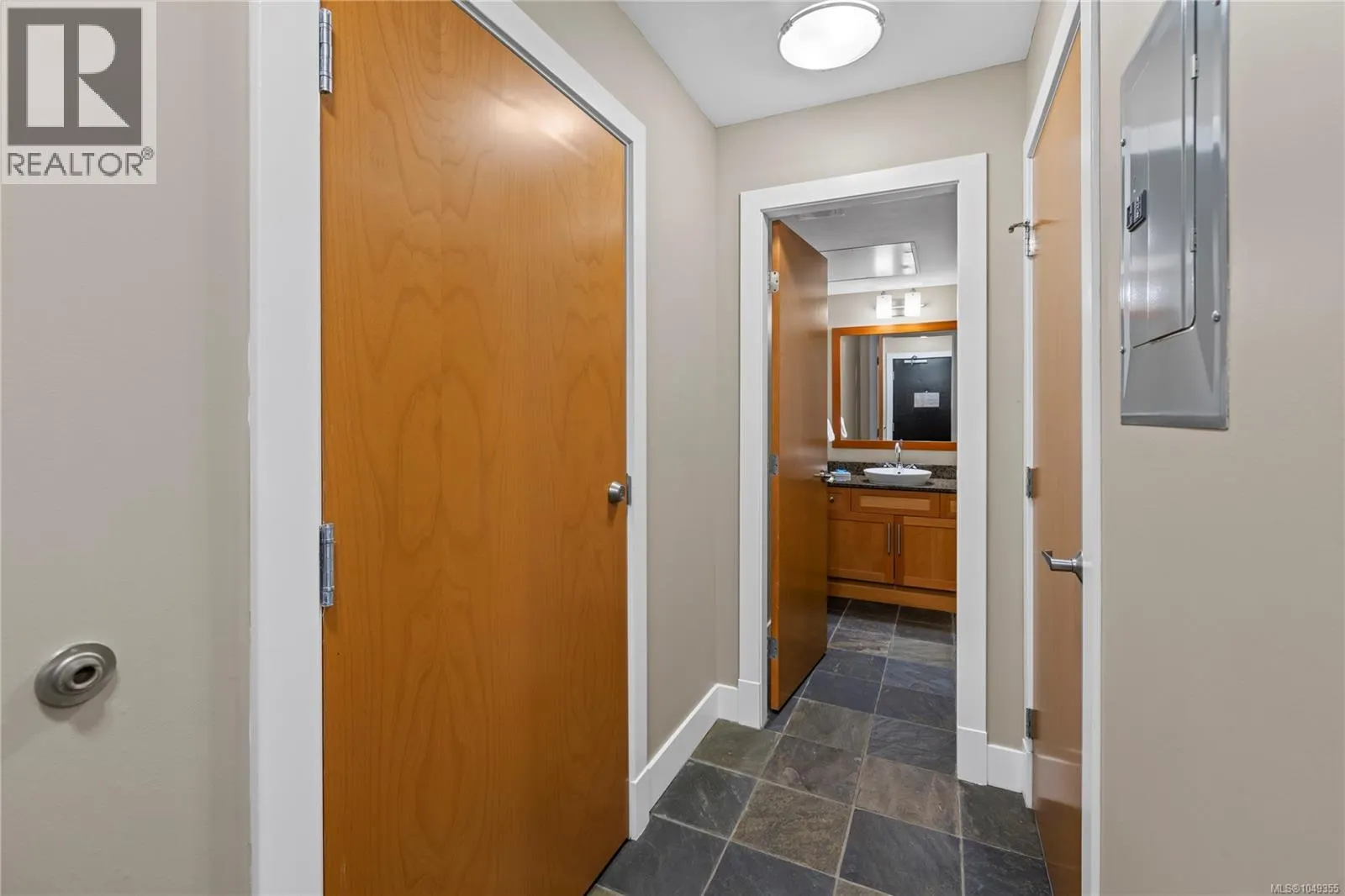 129c/130 181 Beachside Dr