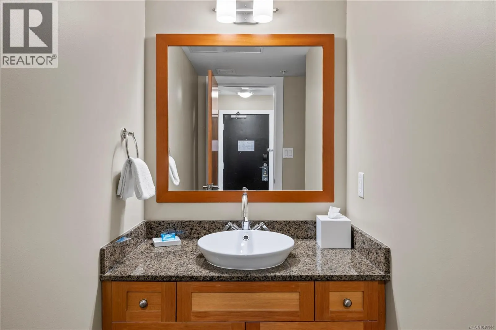 129c/130 181 Beachside Dr