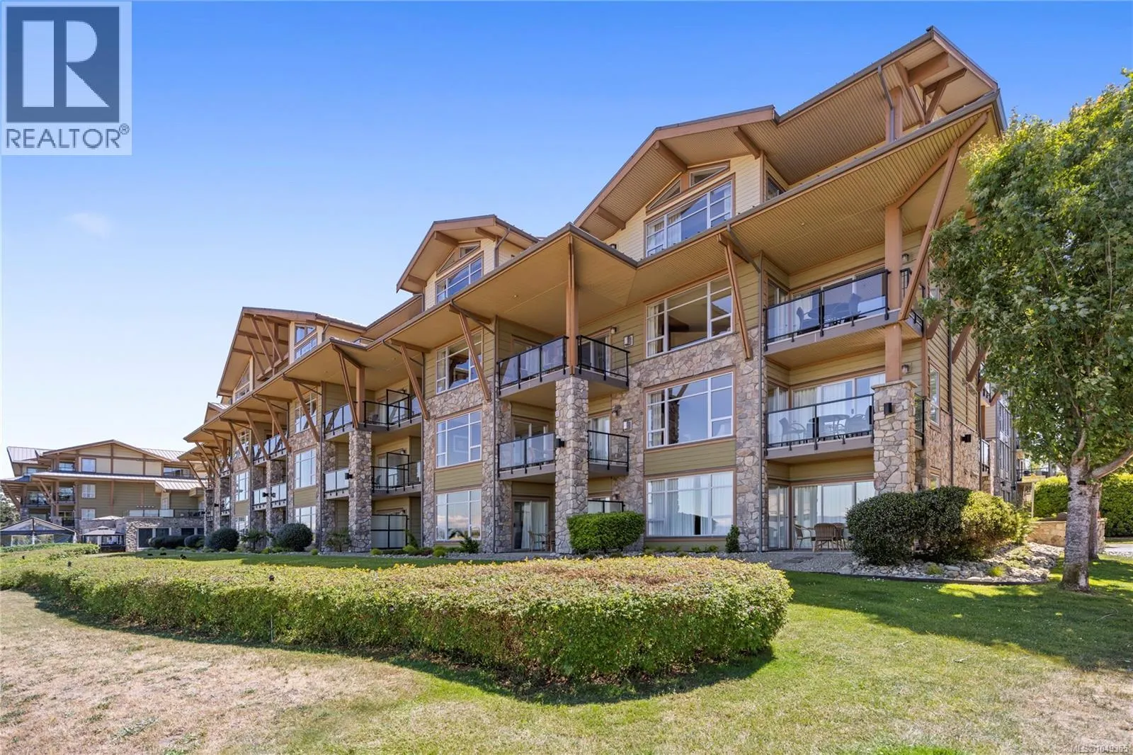 129c/130 181 Beachside Dr