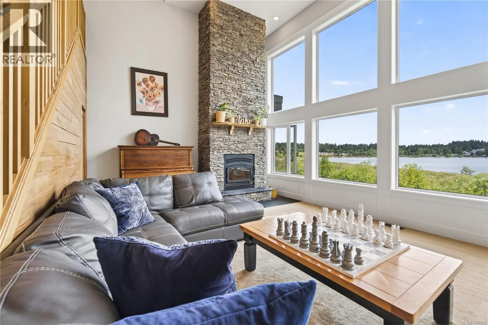 6495/6499 Doumont Rd