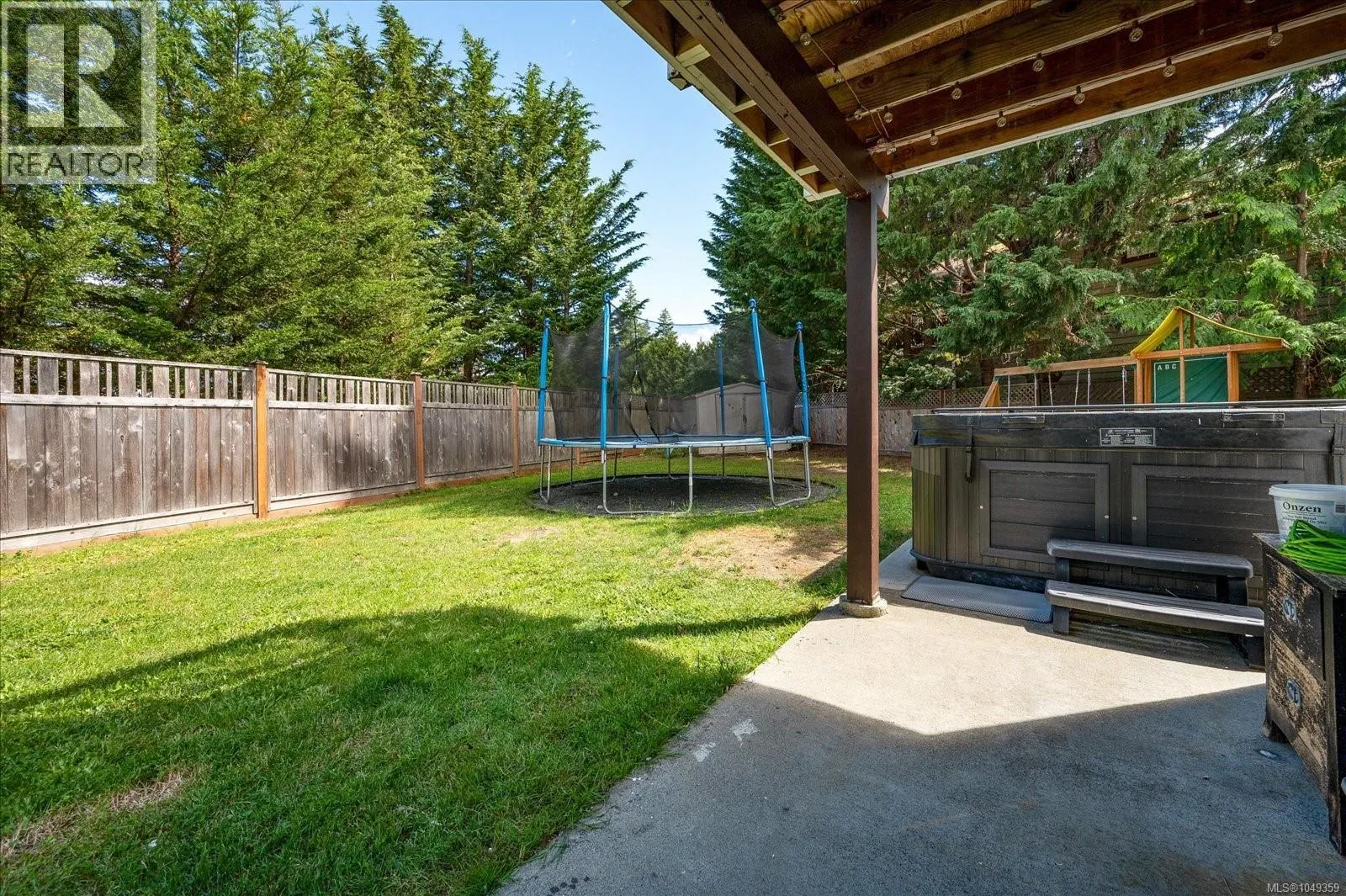 672 Foster Dr
