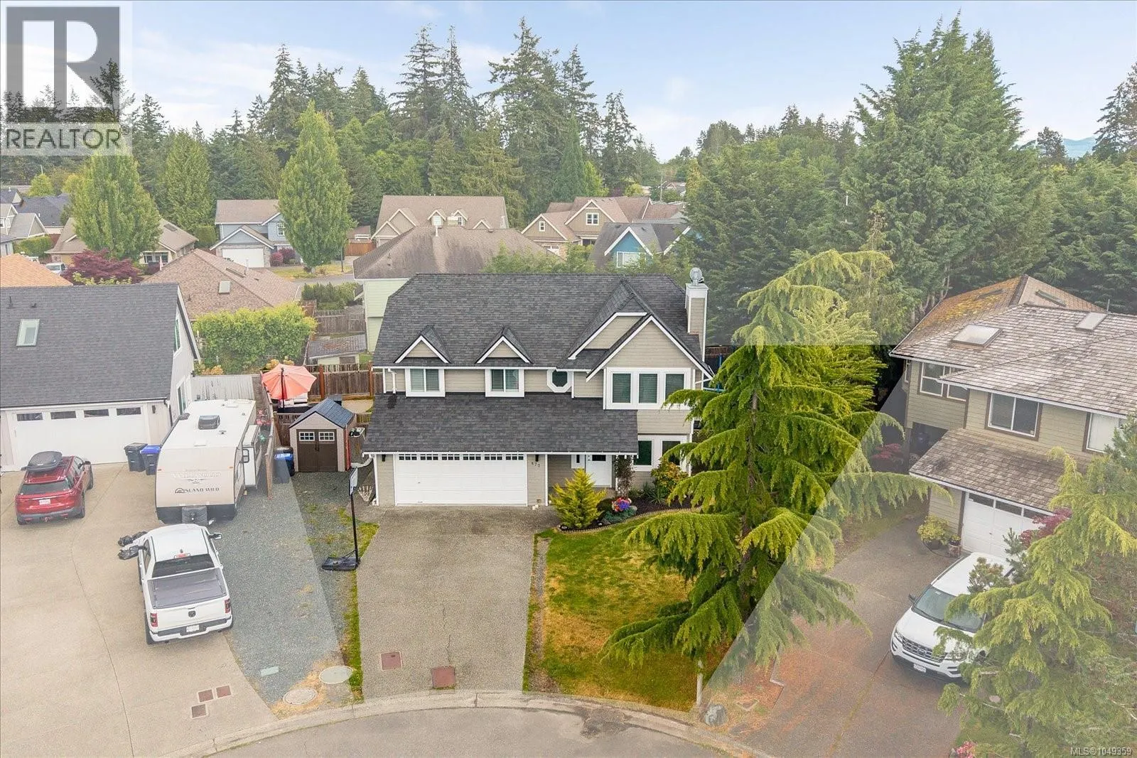 672 Foster Dr