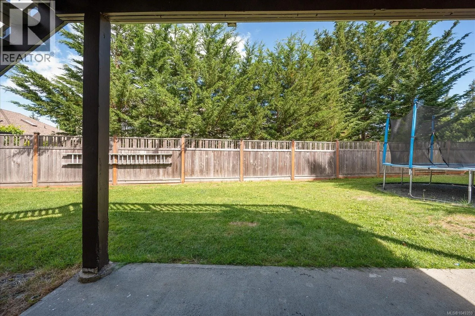 672 Foster Dr