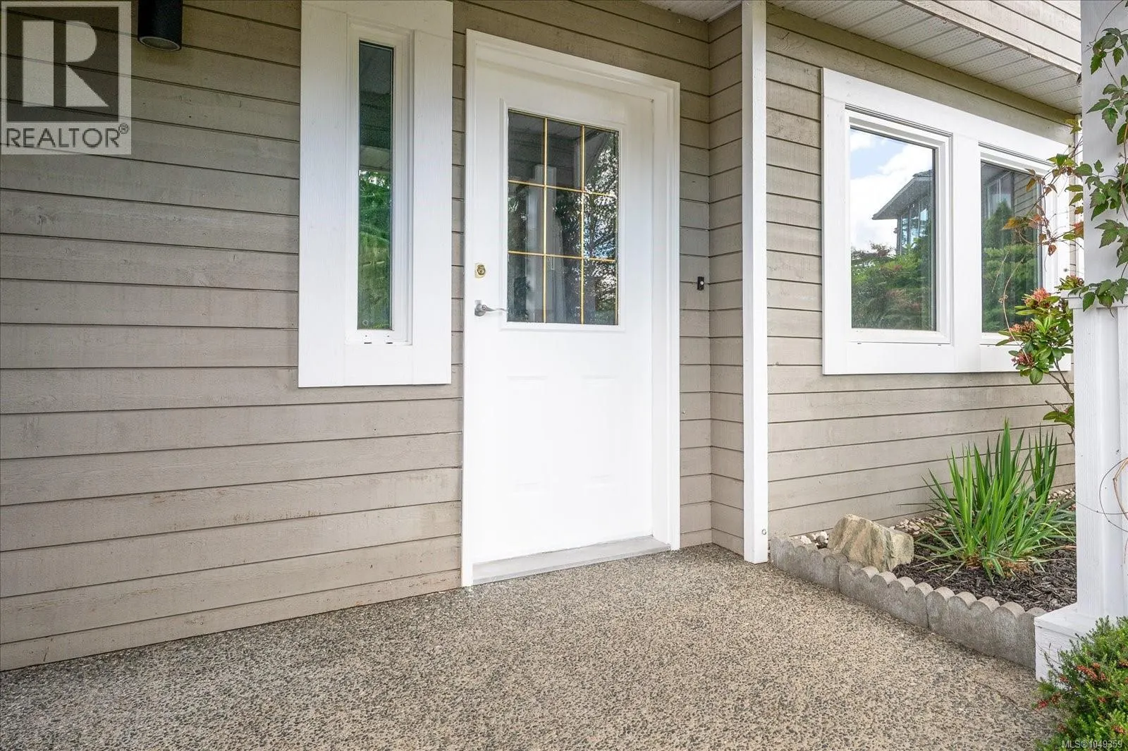 672 Foster Dr