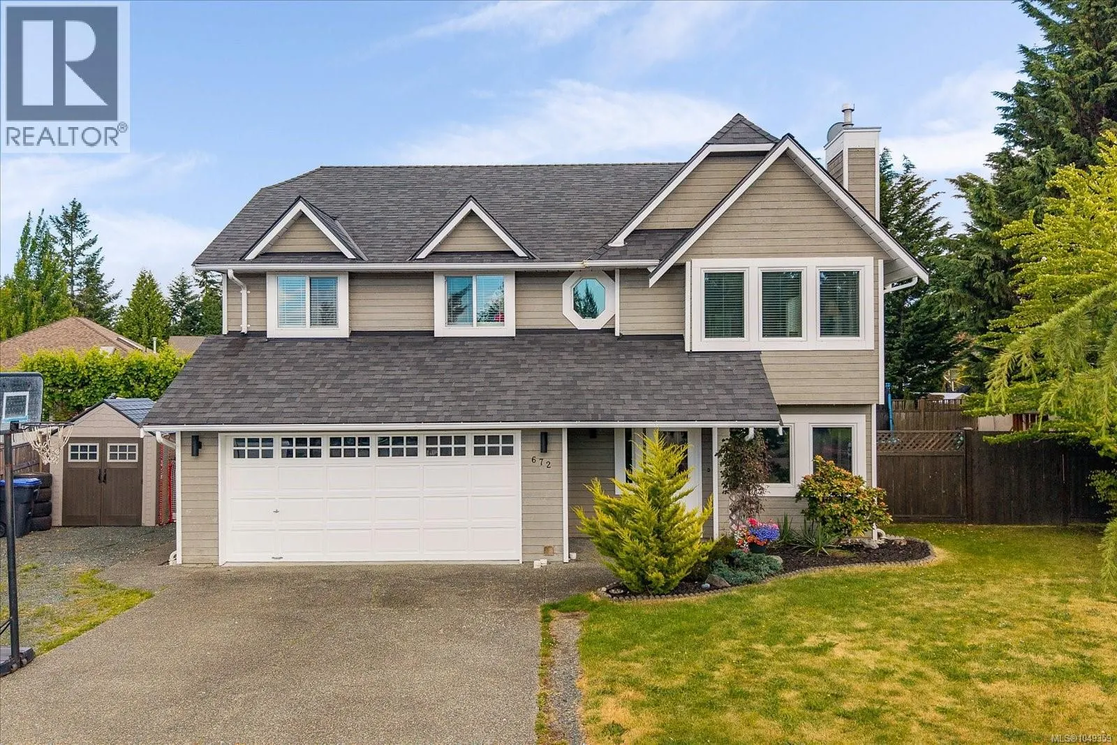 672 Foster Dr