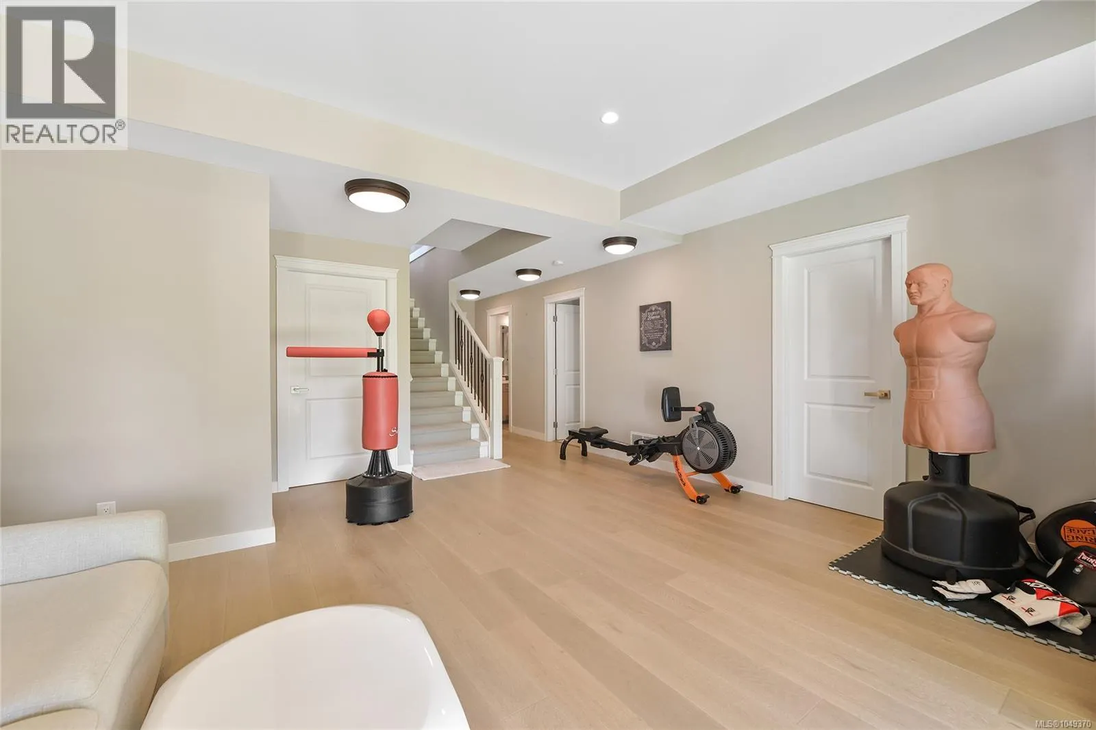 2136 Champions Way
