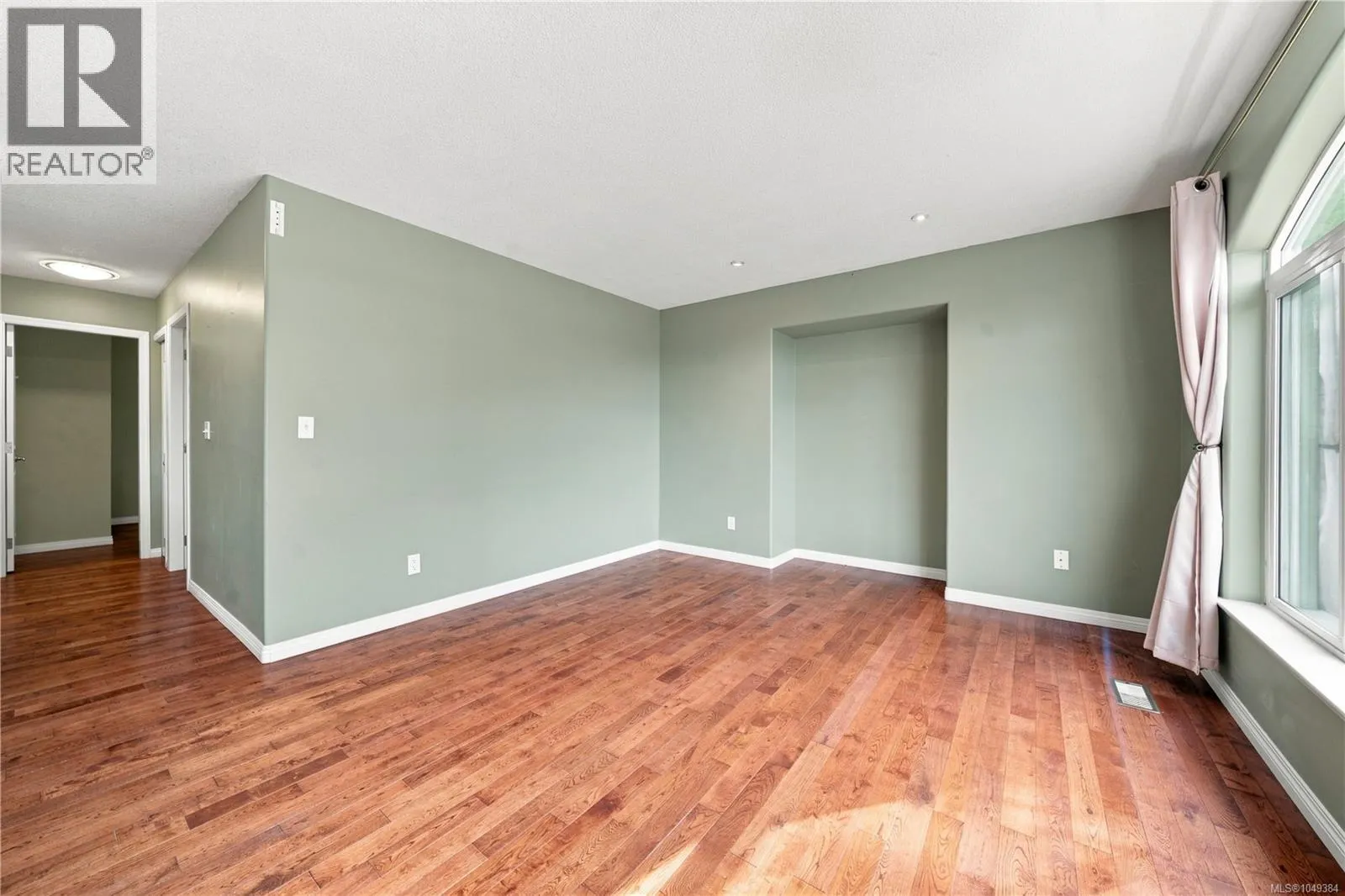 256 King Rd