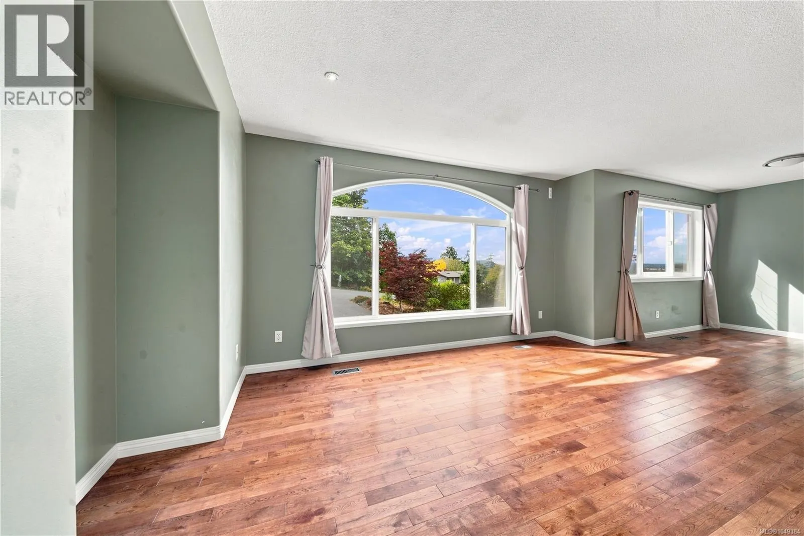 256 King Rd