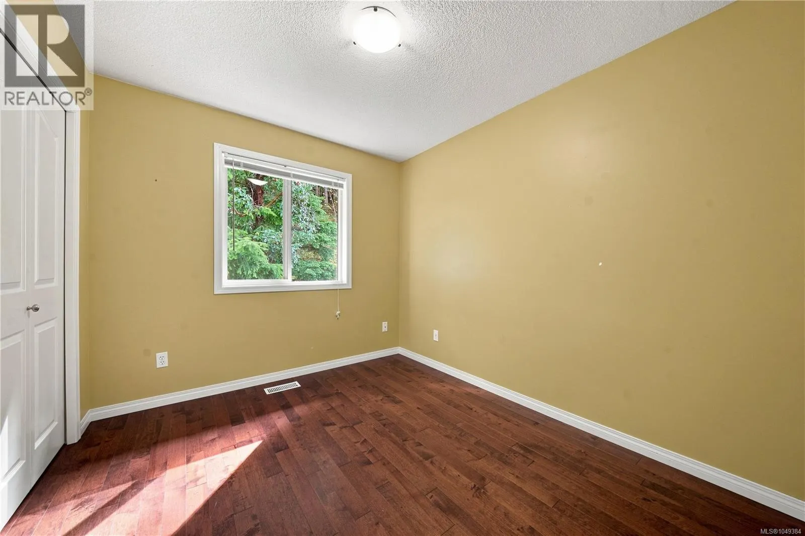 256 King Rd