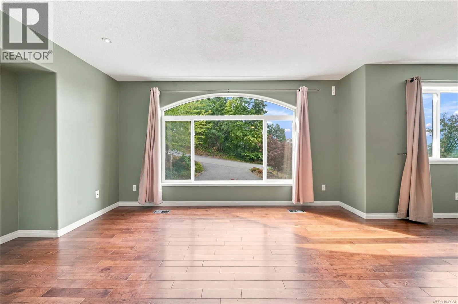 256 King Rd