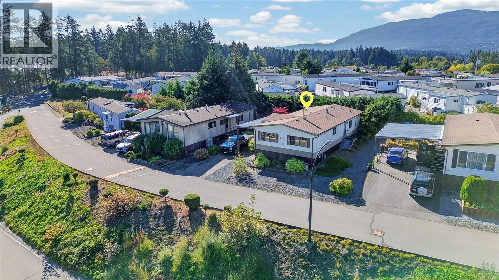 110 6325 Metral Dr