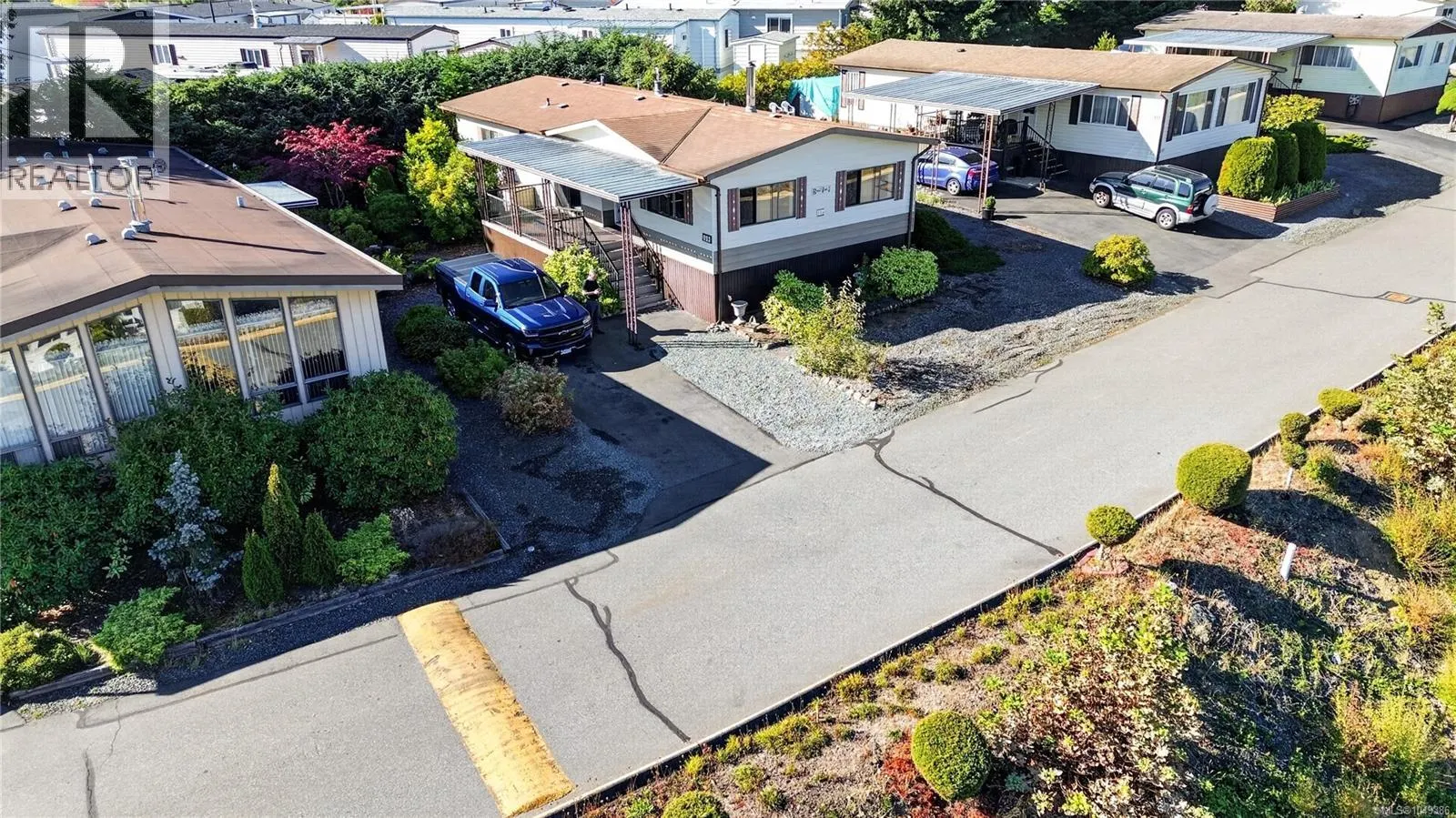 110 6325 Metral Dr