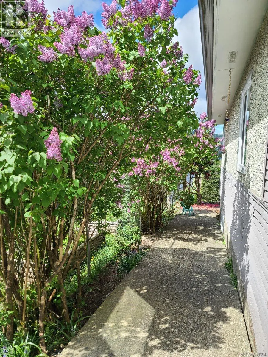 2685 2nd Ave