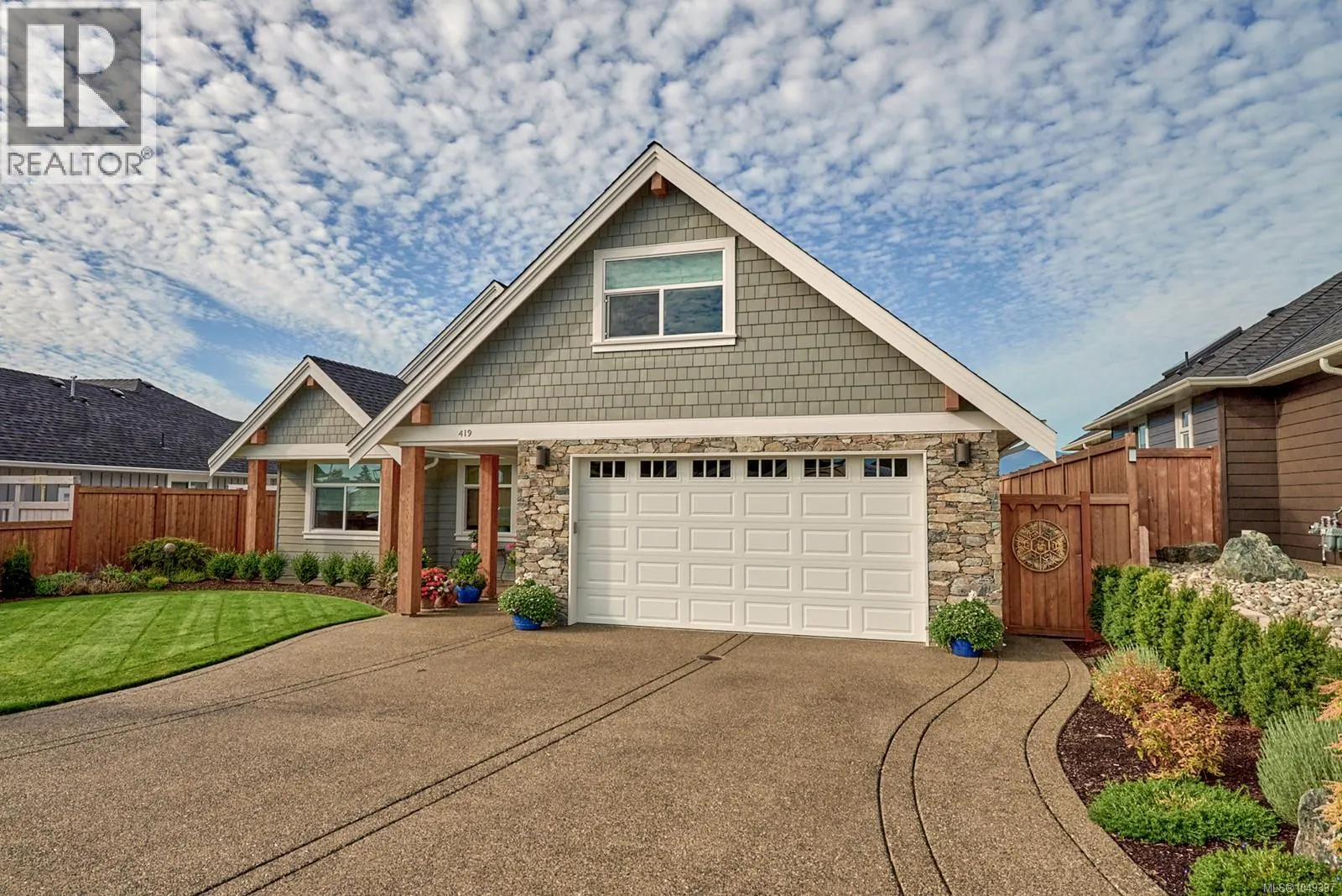 419 RIDGEFIELD Dr