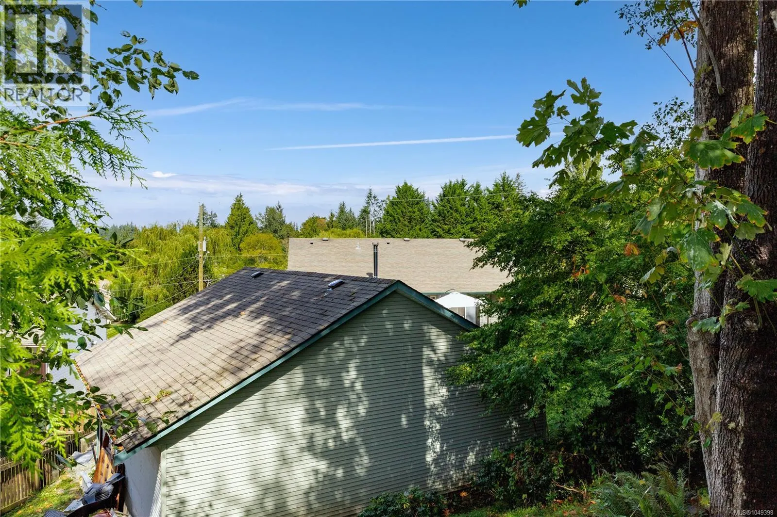 809 Willowcrest Rd
