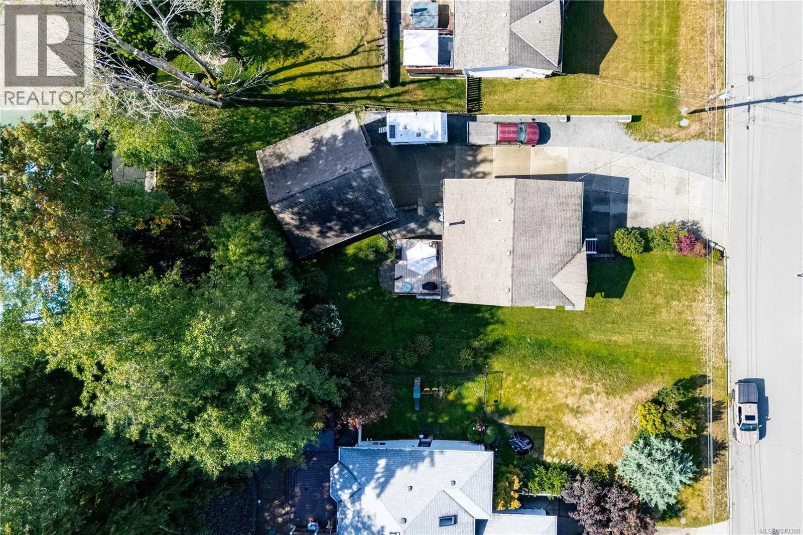 809 Willowcrest Rd