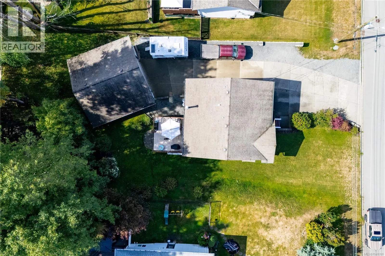 809 Willowcrest Rd