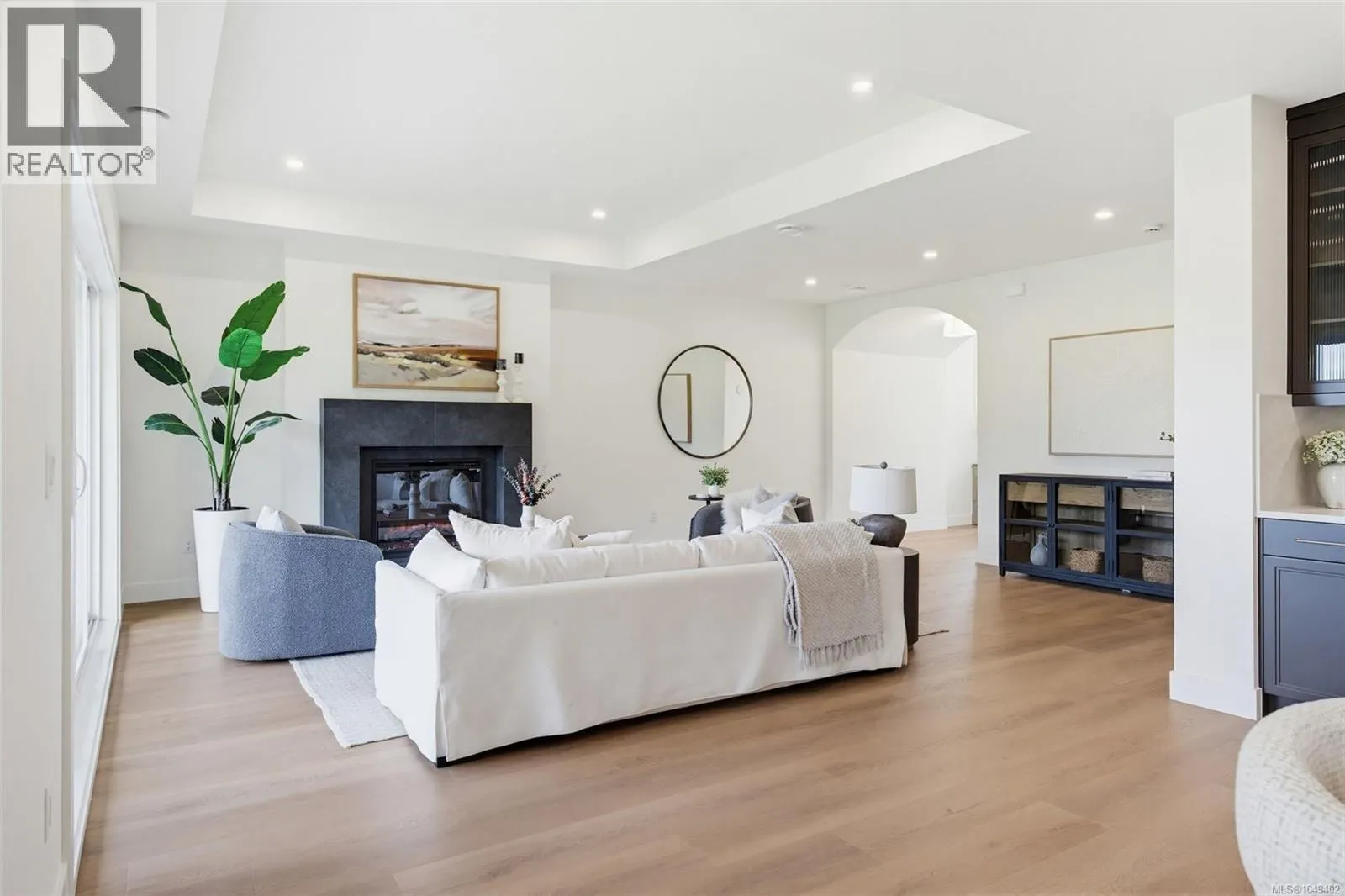 1252 Cedarbrook Way