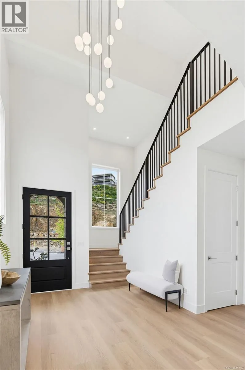 1252 Cedarbrook Way