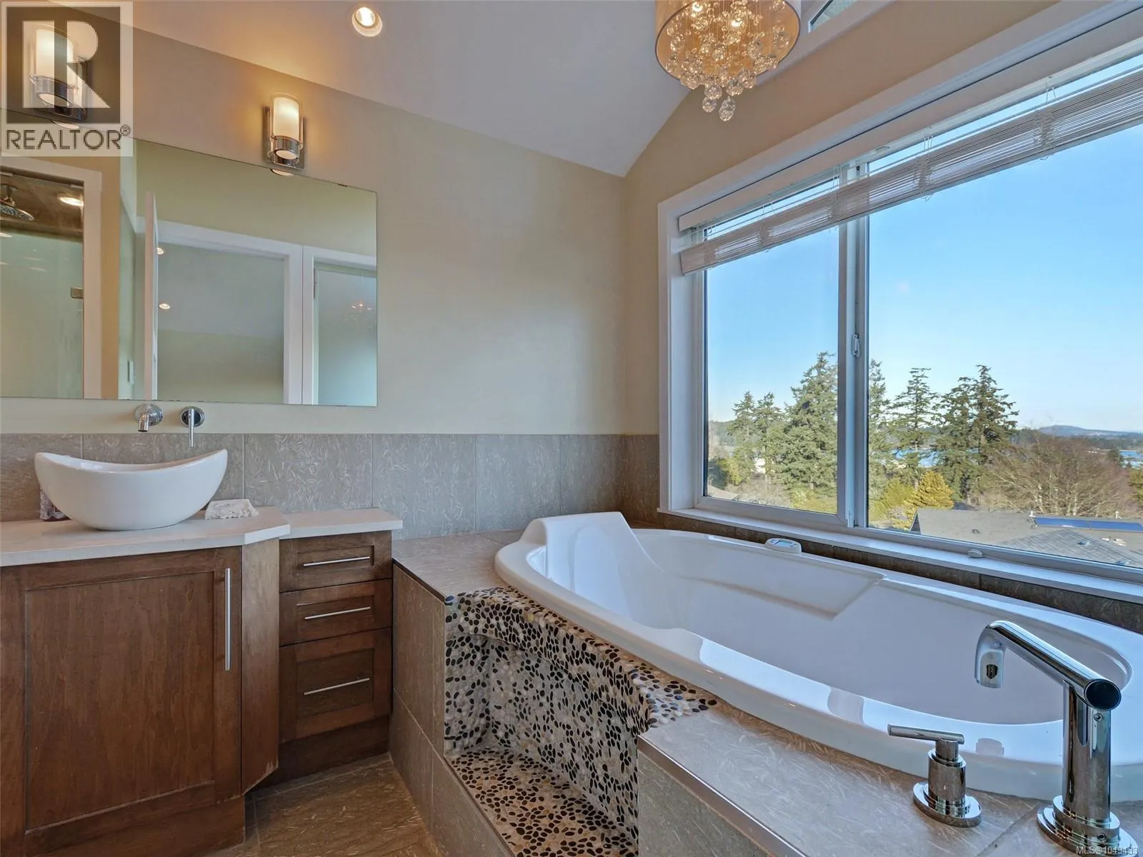 280 Milburn Dr