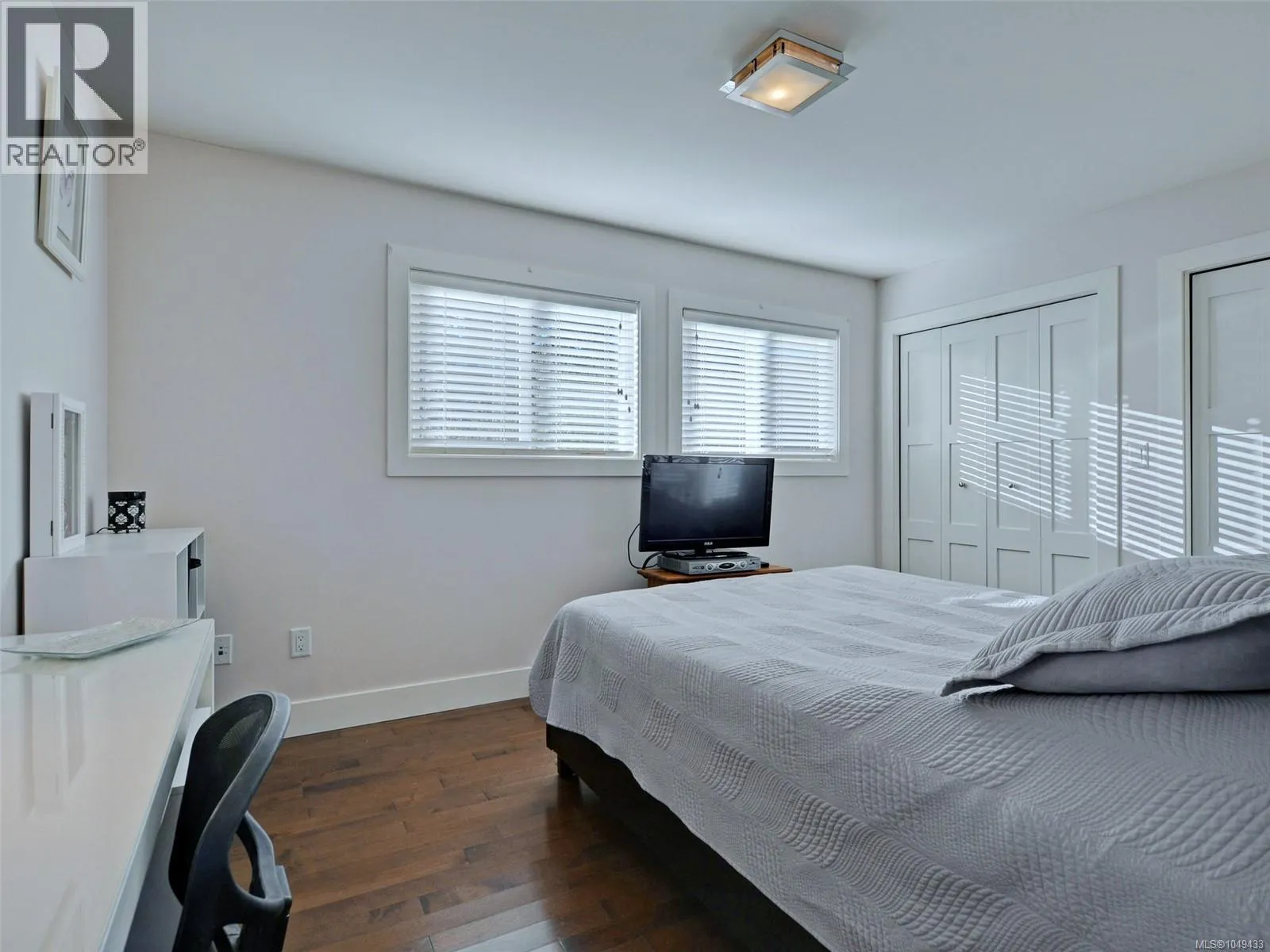 280 Milburn Dr