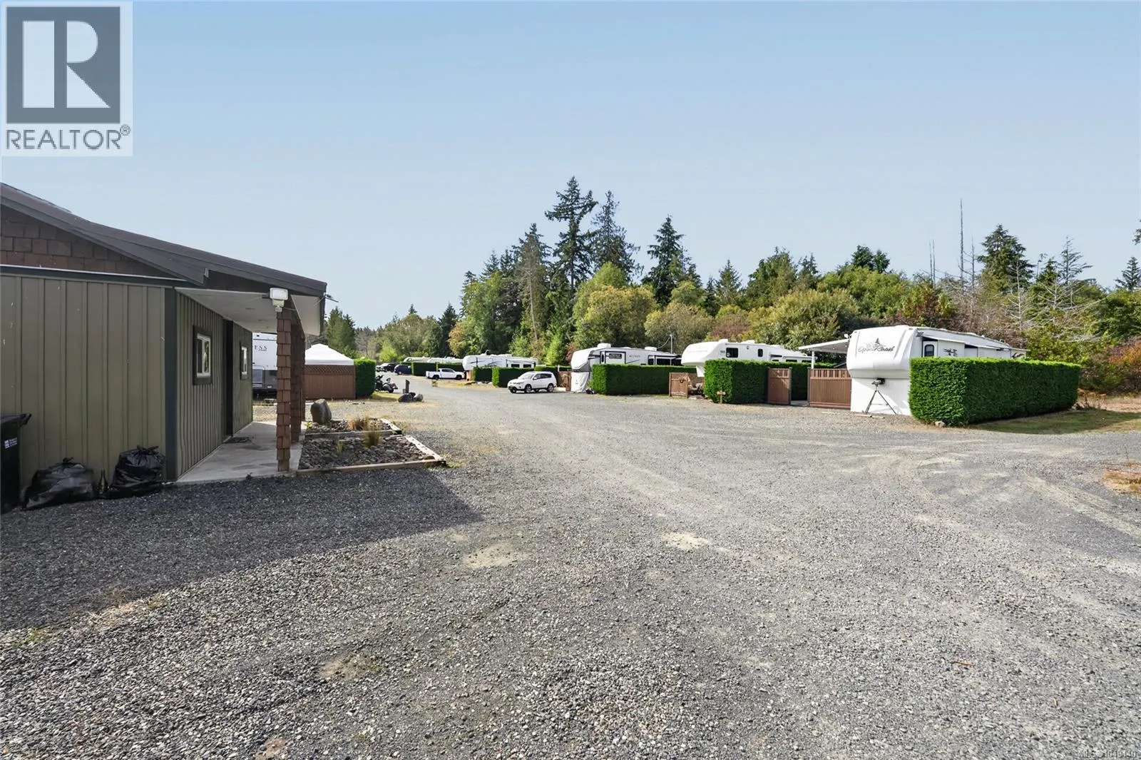 6001/6010 Island Hwy W
