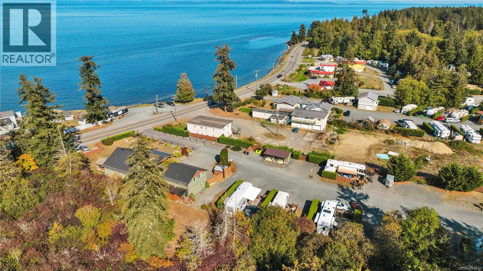 6001/6010 Island Hwy W